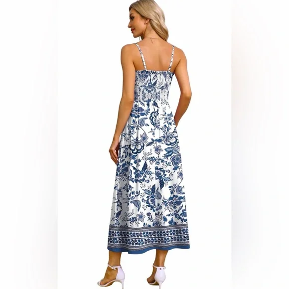 🆕Spaghetti Strap Maxi Dresses Smocked with Pockets - Picture 2 of 3